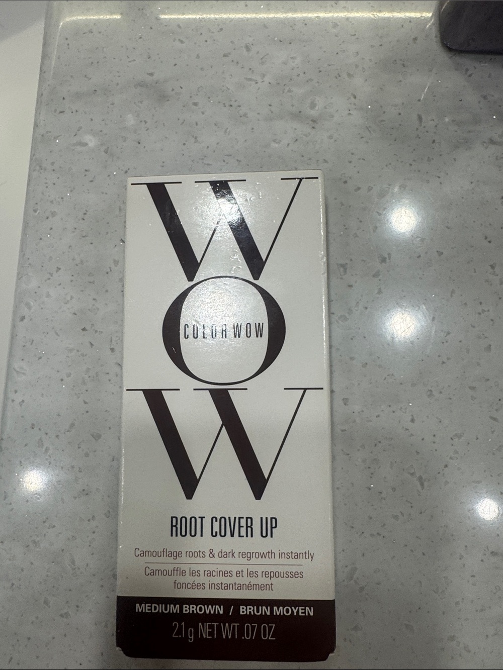 Color WOW Root Cover Up - Medium Brown